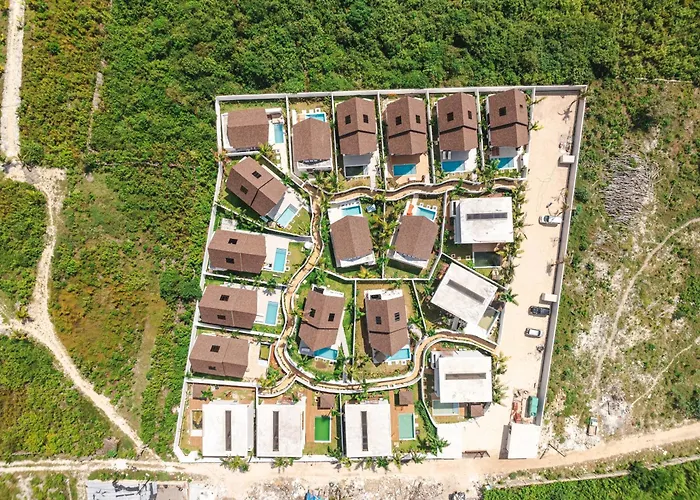 Paje Emerald Escapes