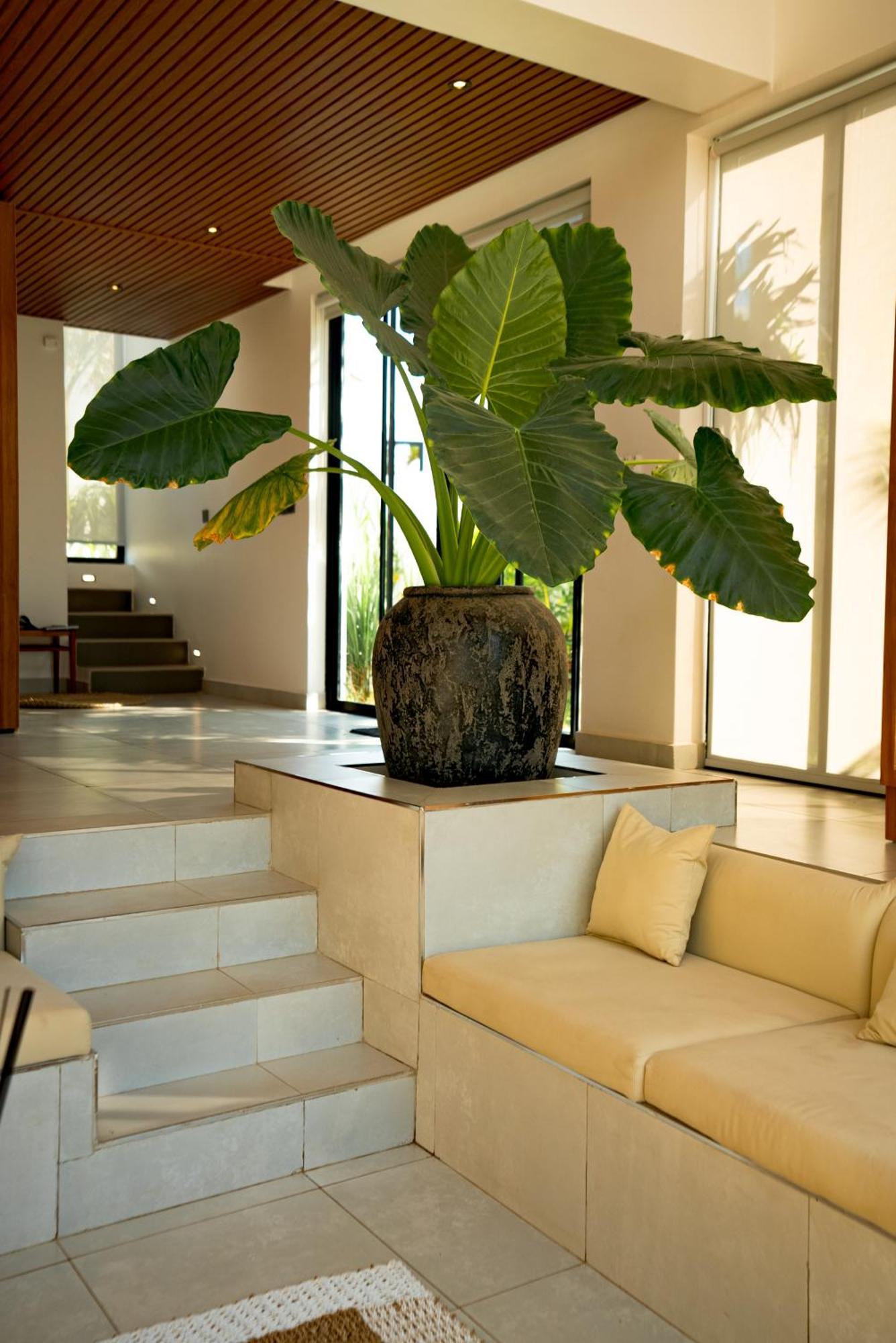 Emerald Escapes Alpstuga *